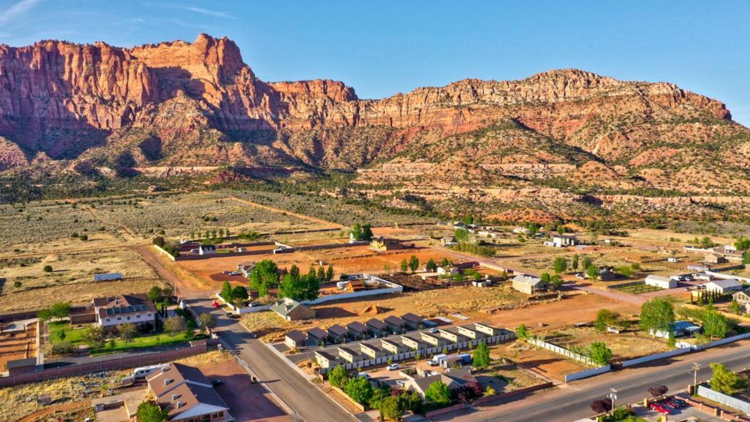 Water Canyon Resort Hildale Экстерьер фото
